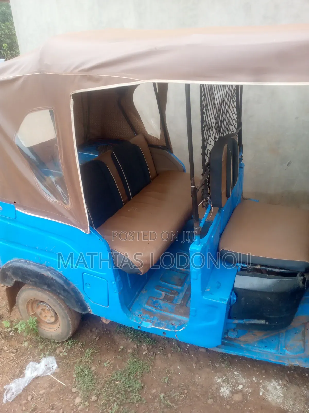 Bajaj RE 2023 Blue