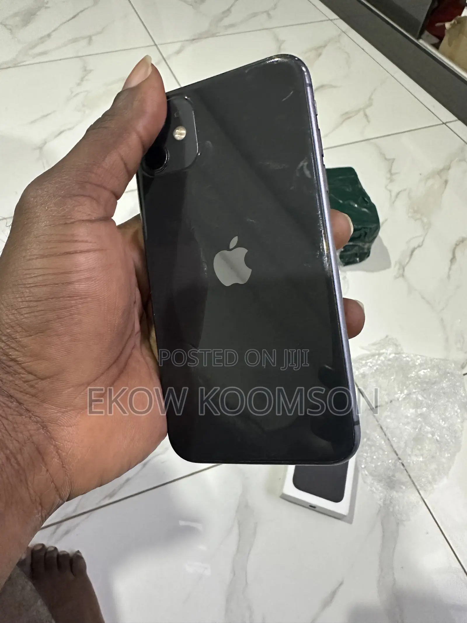Apple iPhone 11 64 GB Black