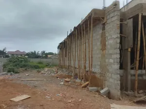 3bdrm House in Dki Properties, Frafraha for sale