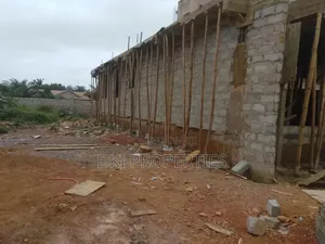 3bdrm House in Dki Properties, Frafraha for sale