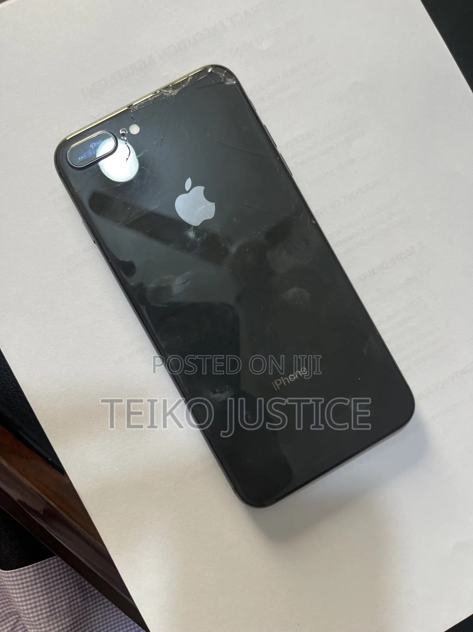 Apple iPhone 8 Plus 64 GB Black