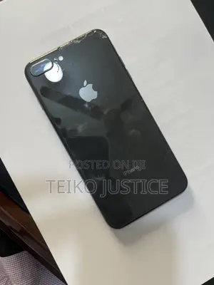 Apple iPhone 8 Plus 64 GB Black