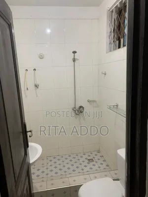 2bdrm Apartment in Lakeside Estate for rent