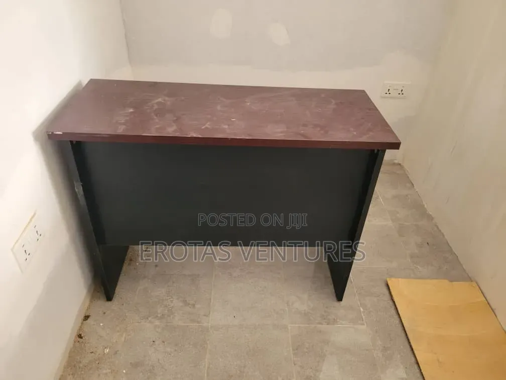 1.2m Office Table