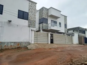 2bdrm Apartment in Dansoman for rent