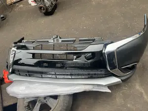 Mitsubishi Outlander 2017 2018 Front Bumper Complete