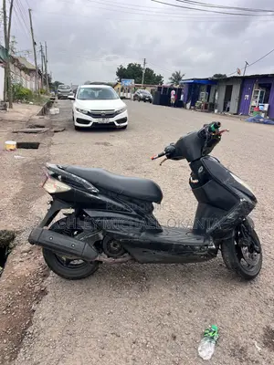 Yamaha 2018 Black