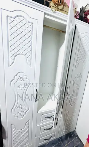 3 Door Wardrobe With 5 Compartments and Three Drawers