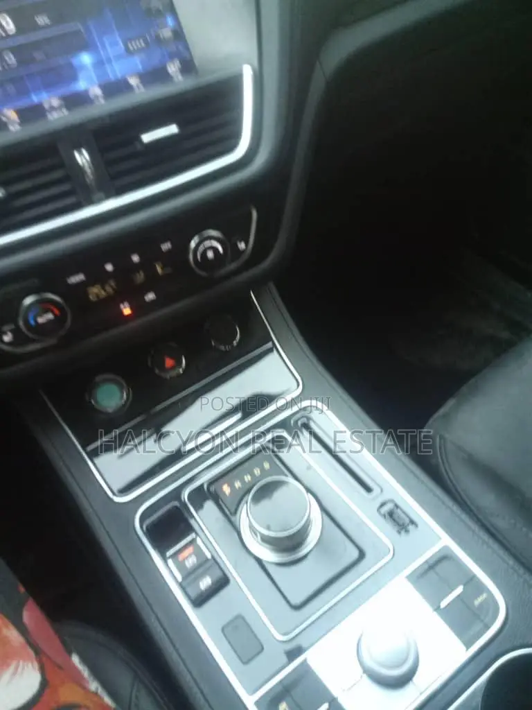 Zotye Z560 2016 Black