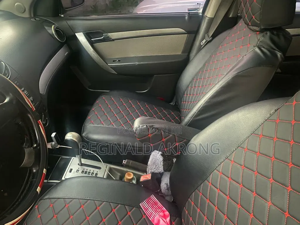 Chevrolet Aveo 2011 Silver