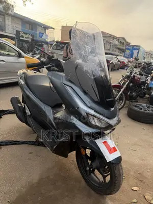 Honda 2025 Gray