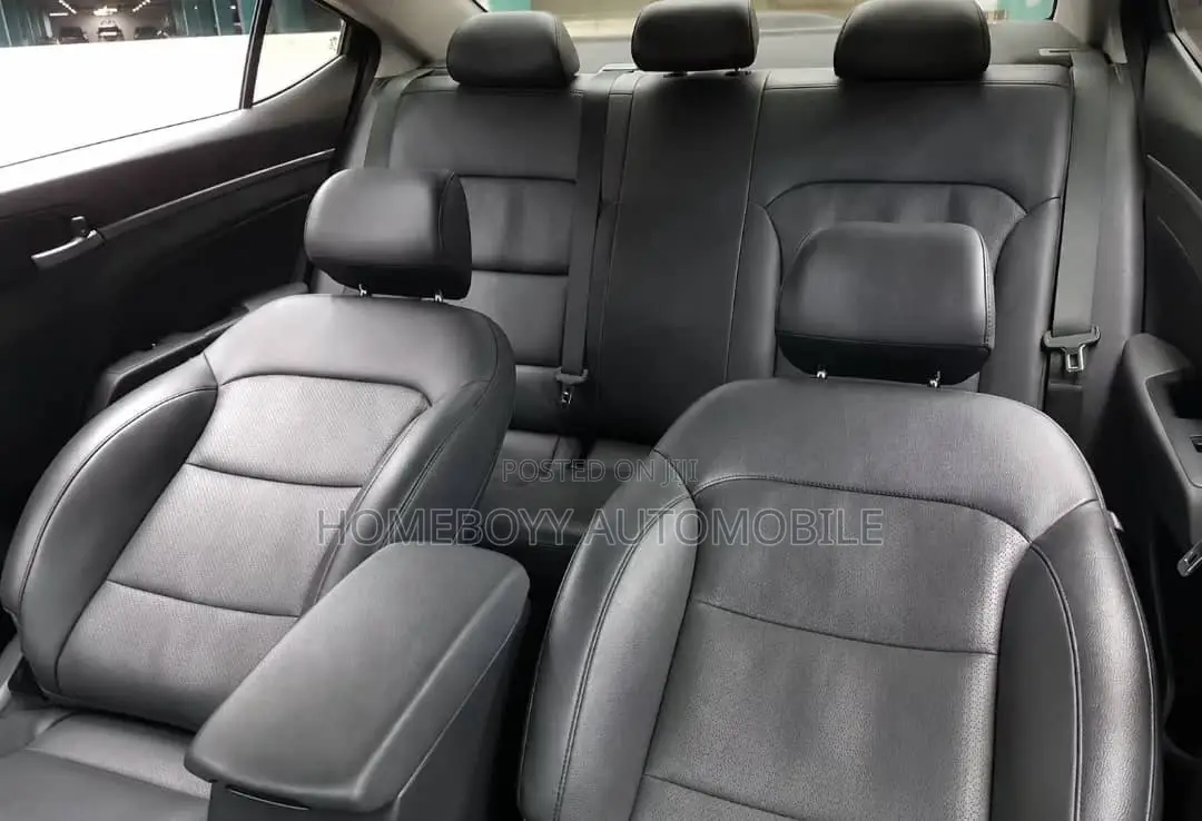 Hyundai Avante 2016 White