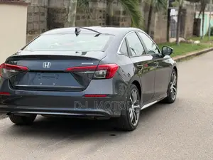 Honda Civic Touring CVT 2024 Gray