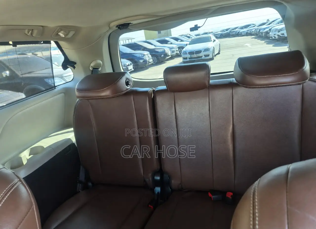 Toyota Sienna 2017 White