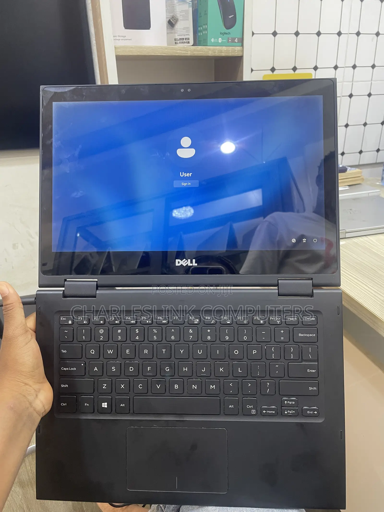 Laptop Dell Latitude 3390 2-in-1 8GB Intel Core i5 SSD 256GB