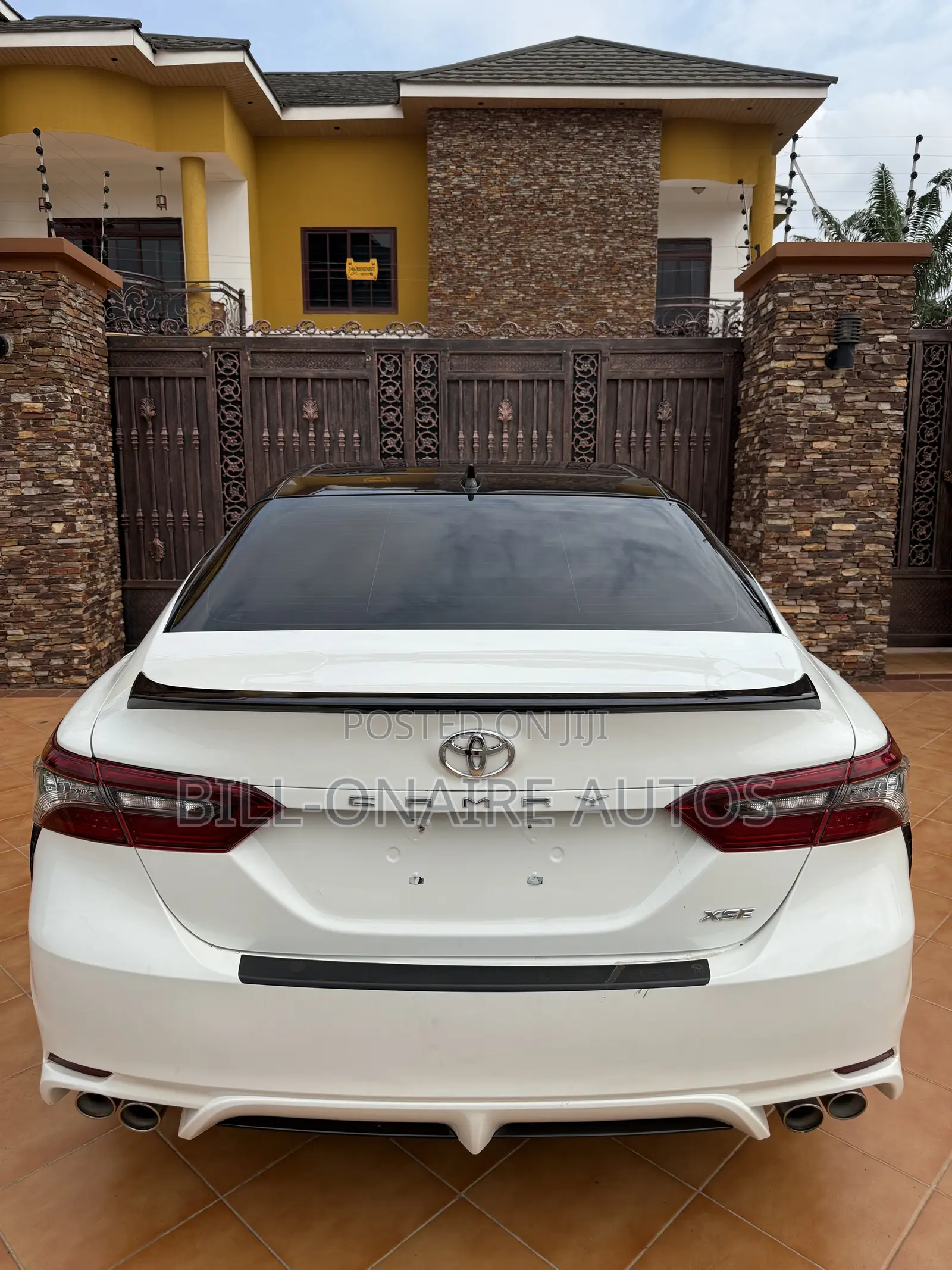 Toyota Camry XSE 2023 White