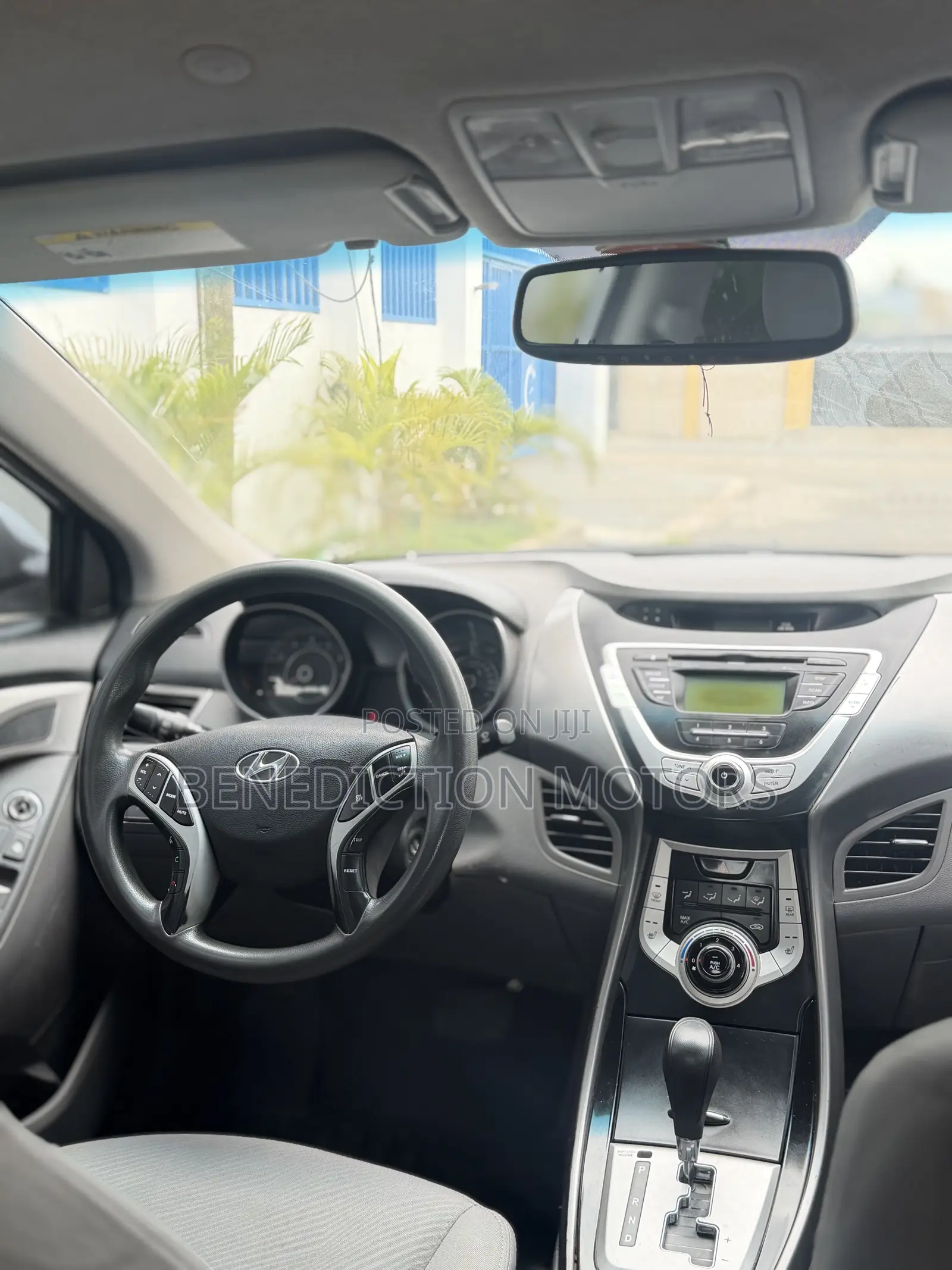 Hyundai Elantra SE 4dr Sedan (1.8L 4cyl 6A) 2014 Silver