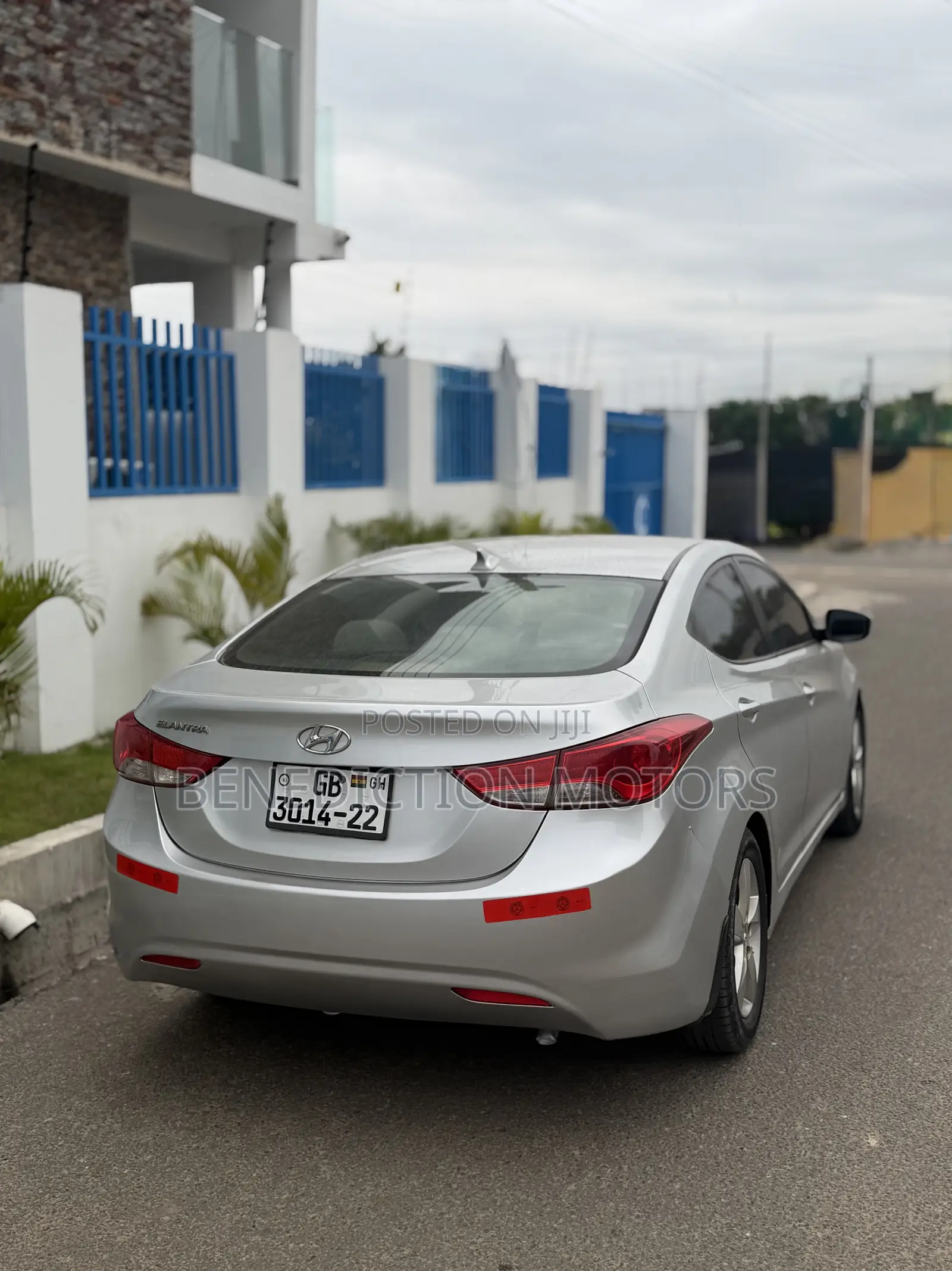 Hyundai Elantra SE 4dr Sedan (1.8L 4cyl 6A) 2014 Silver