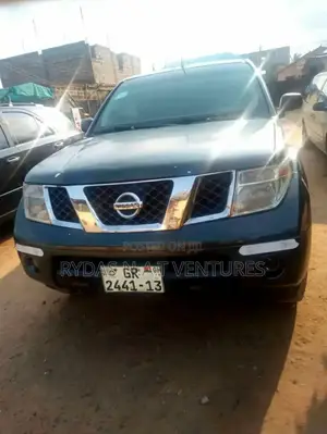 Nissan Navara 2004 Green