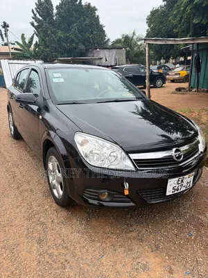 Opel Astra 2008 Black