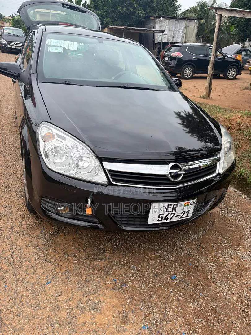 Opel Astra 2008 Black