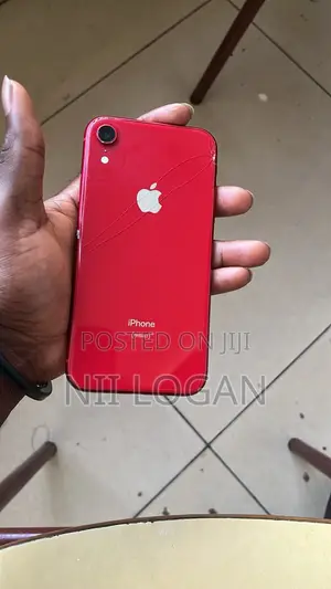 Apple iPhone XR 64 GB Red