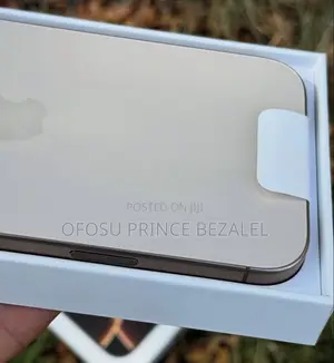 New Apple iPhone 16 Pro Max 256 GB Gold