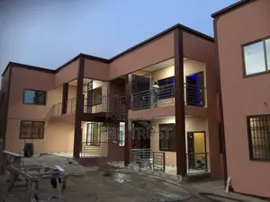 10bdrm House in Kwabenya, Ga East Municipal for sale