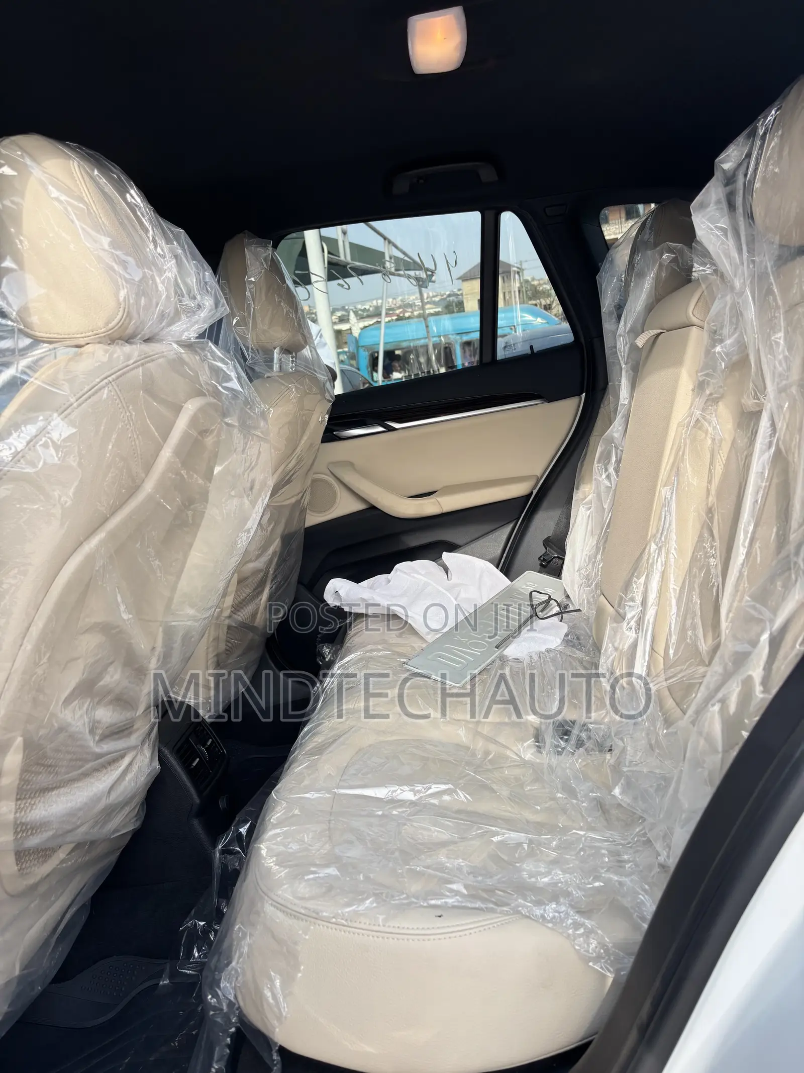 BMW X1 sDrive28i FWD 2017 White