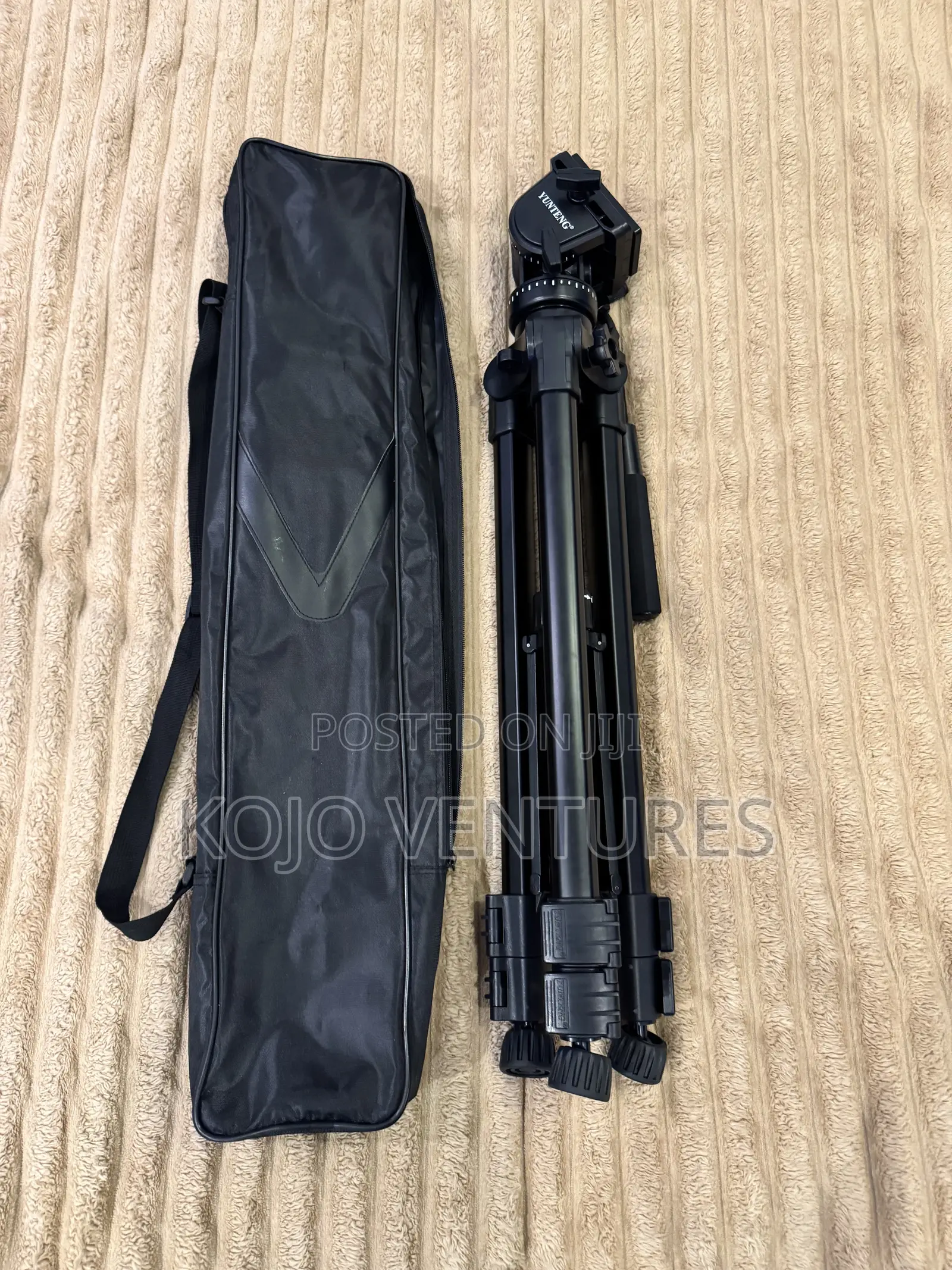 Yunteng VCT 880 Heavy Duty Tripod Camera Stand With Fluid H