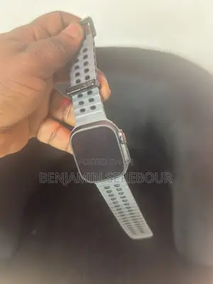Apple Watch Ultra 2 Titanium Case With Black Milanese Loop