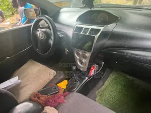 Toyota Yaris 2006 Silver