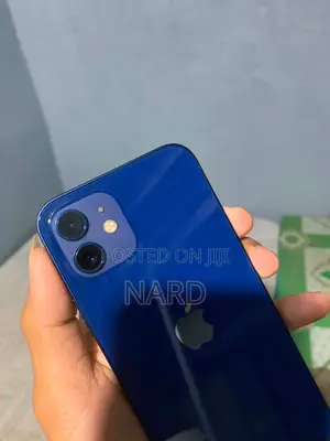 Apple iPhone 12 64 GB Blue