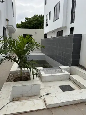 4bdrm Townhouse/Terrace in Labone for sale