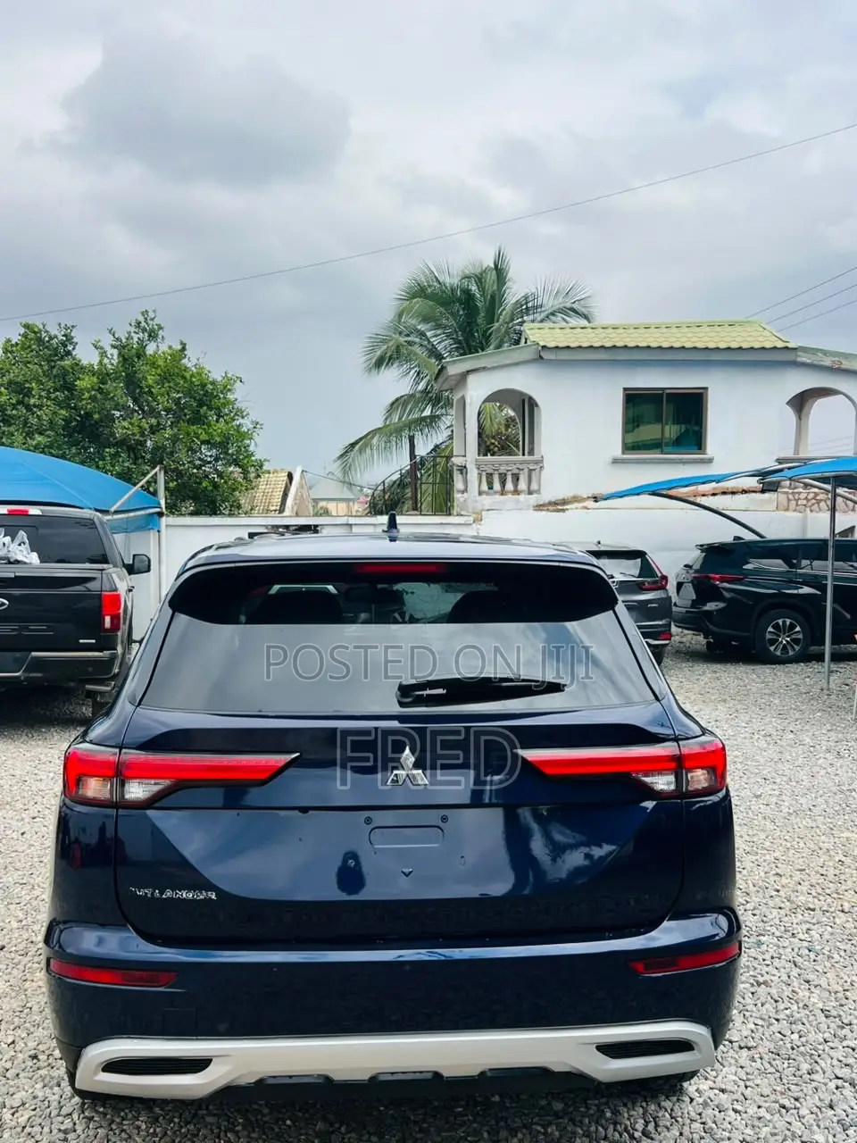 Mitsubishi Outlander SEL 2024 Blue