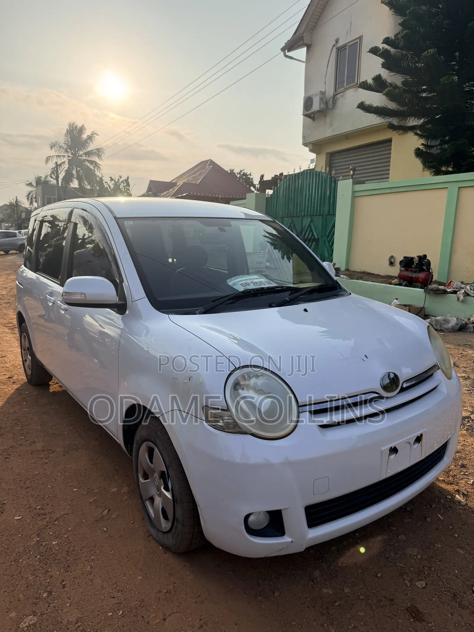 Toyota Sienta 1.5 AWD 2009 White