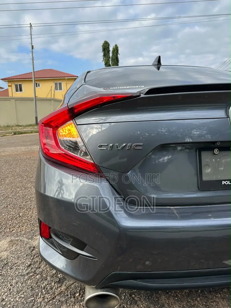 Honda Civic Touring Sedan 2020 Gray
