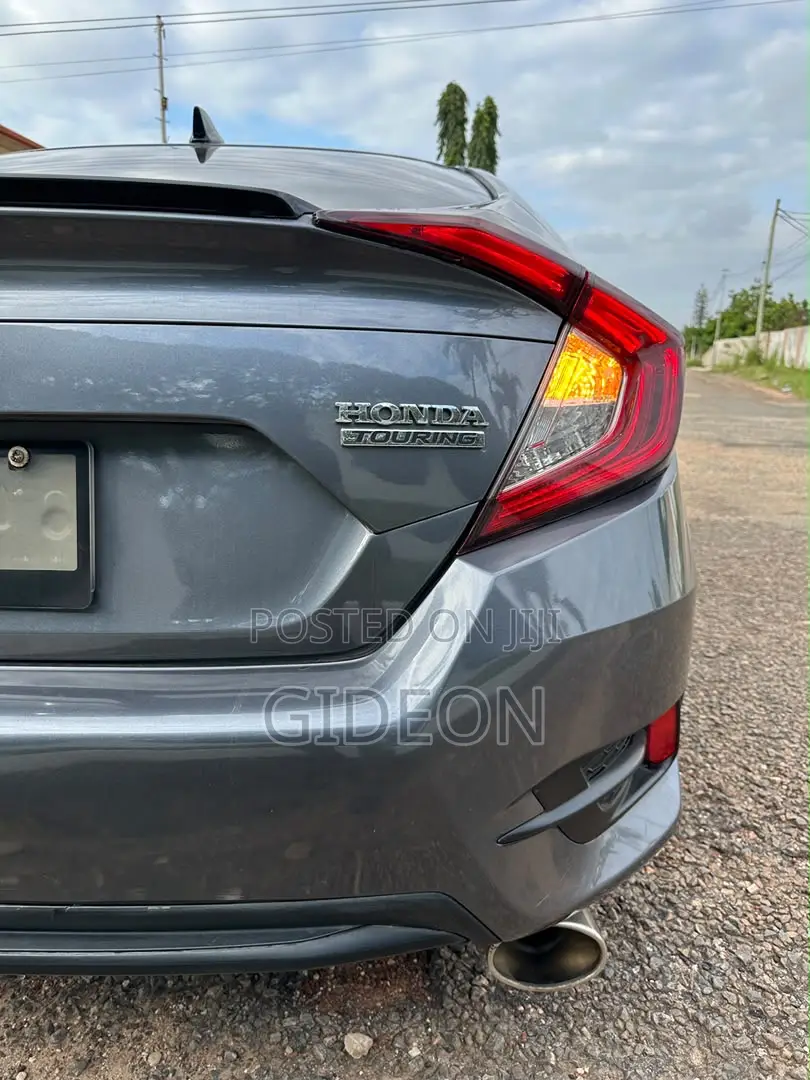 Honda Civic Touring Sedan 2020 Gray