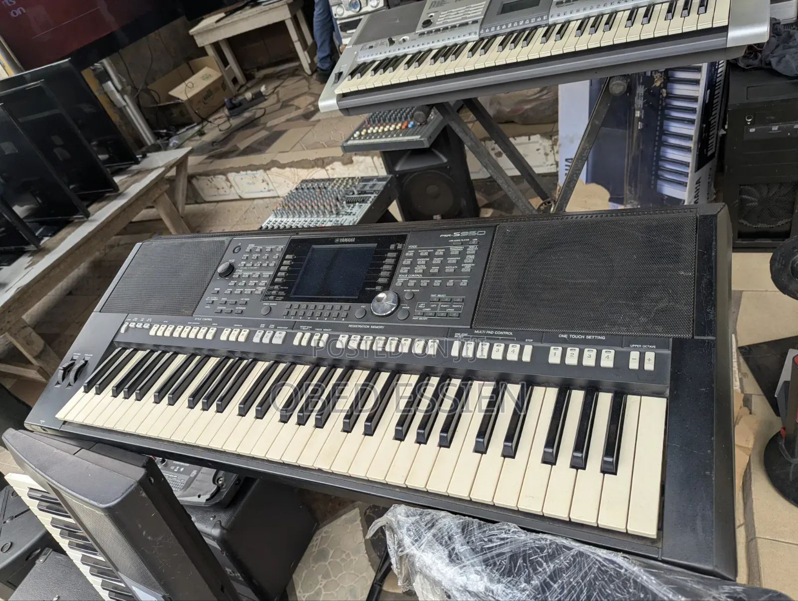 Yamaha Keyboard PSR S950