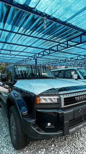 New Toyota Land Cruiser Prado 2.7 2025 Black