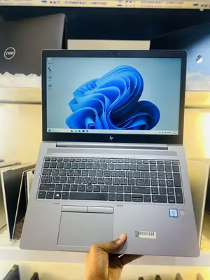 Laptop HP ZBook 15u G5 16GB Intel Core i7 SSD 256GB