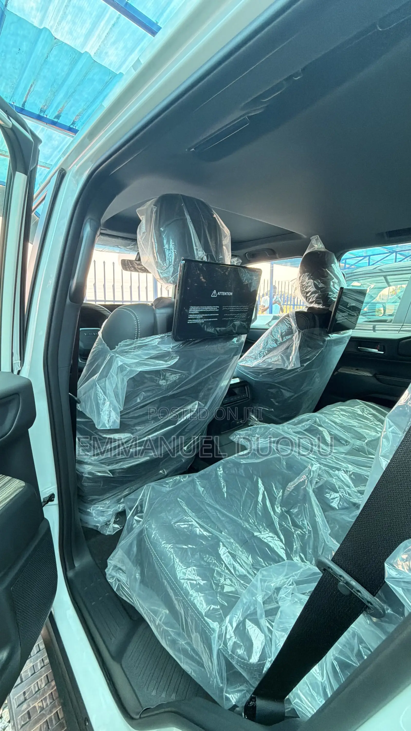 New Toyota Land Cruiser Prado 2.7 2025 White