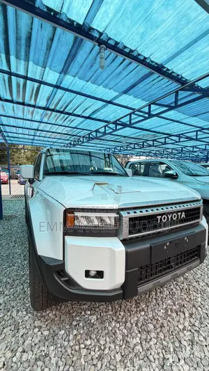 New Toyota Land Cruiser Prado 2.7 2025 White