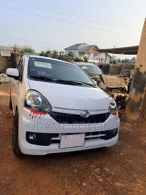 Daihatsu Mira 2015