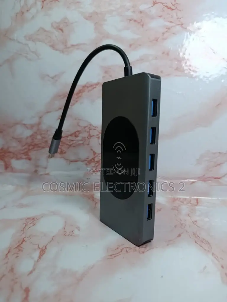 14-in-1 USB-C Docking Station With Triple Display, Power Delivery