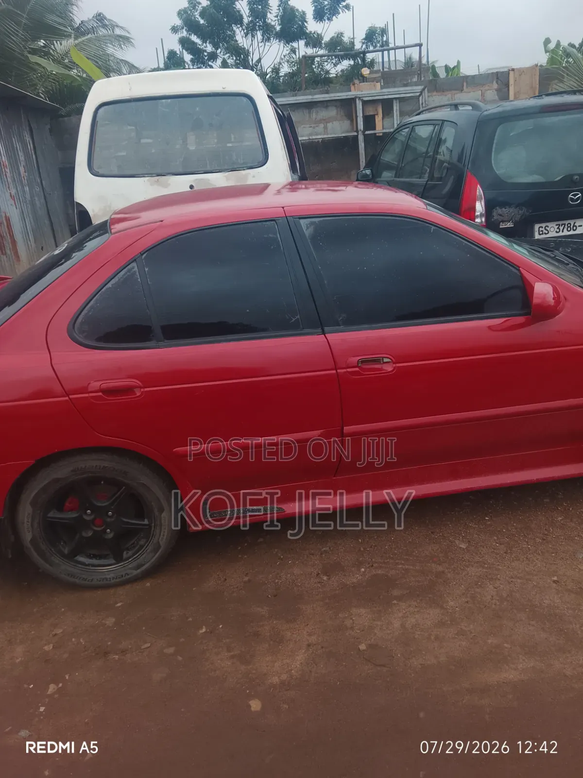 Nissan Sentra 2001 Red