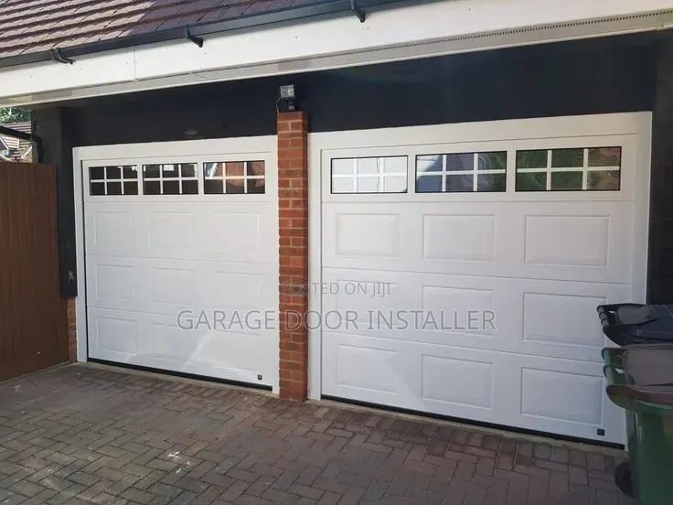 Smart Garage Doors With Fanlight and Remote Control