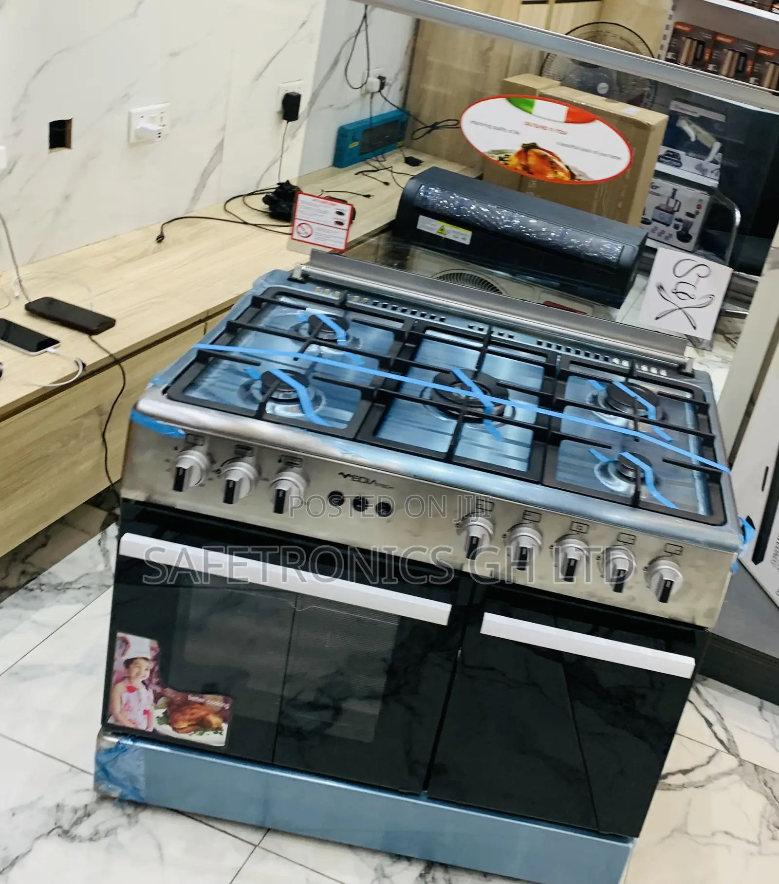 Excellent Mediatech 5-Burner Gas Cooker Oven, Grill Auto Rotisserie