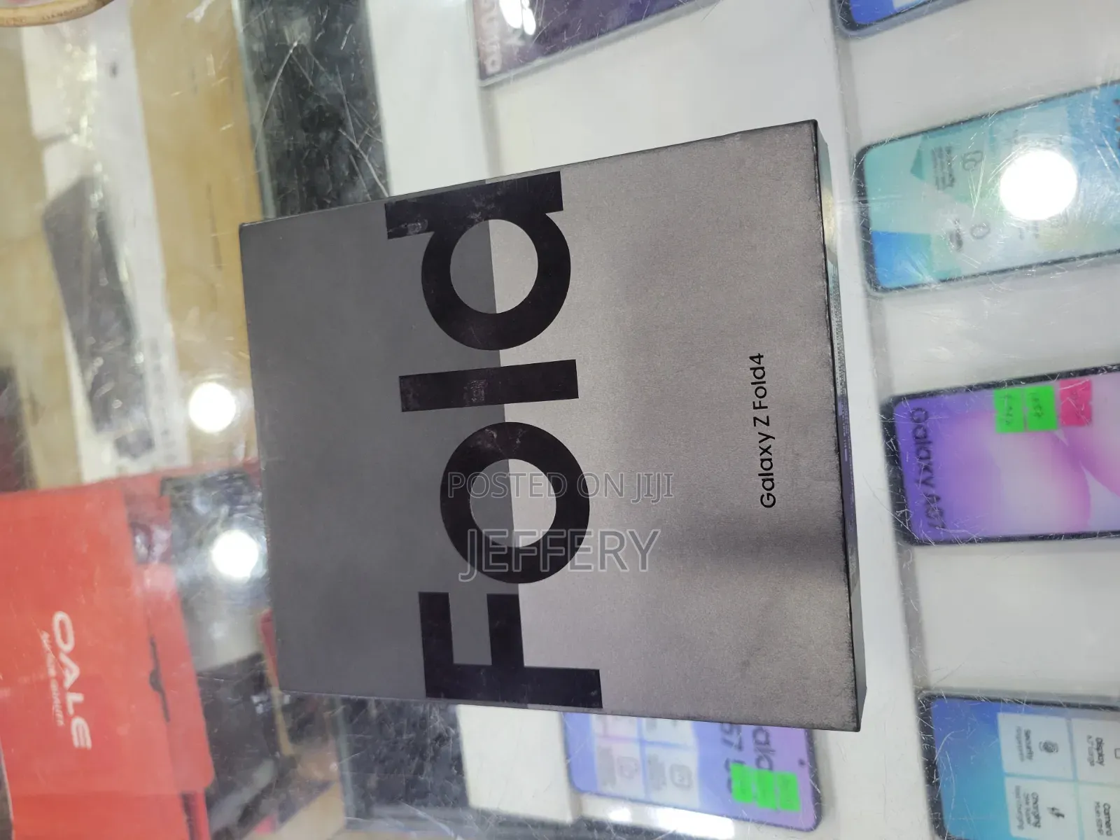New Samsung Galaxy Z Fold4 256 GB Black