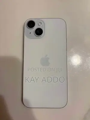 Apple iPhone 15 128 GB Green